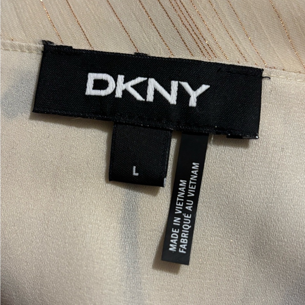 DKNY Women’s Beige & Black Chiffon V Neck Pullover Top with Gold Accents Size L - Picture 4 of 6